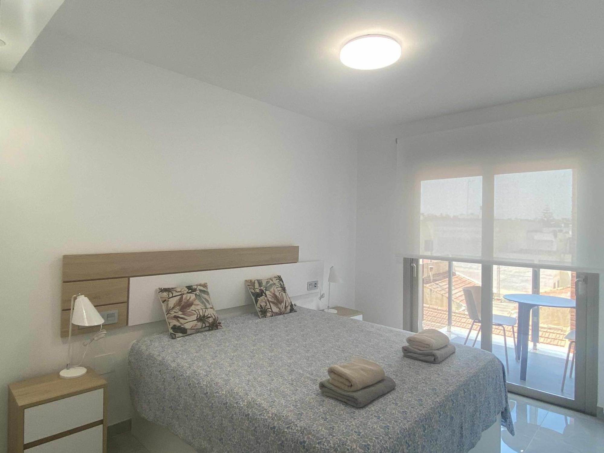Moderno Apartamento A 200M De La Playa Torrevieja Eksteriør bilde