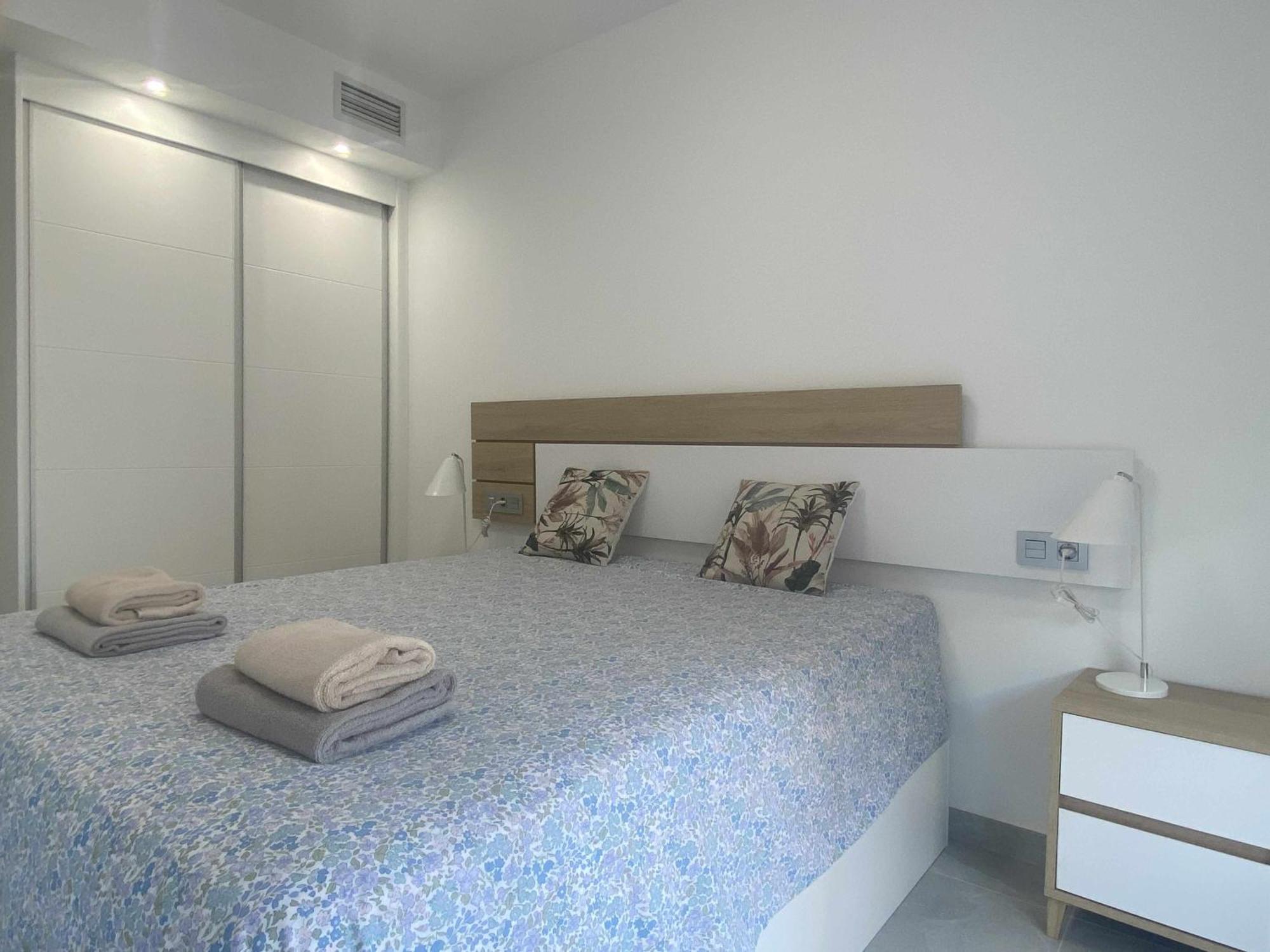Moderno Apartamento A 200M De La Playa Torrevieja Eksteriør bilde
